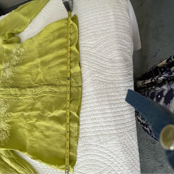 JOHNNY WAS Green Embroidered Sheer Silk Blouse M - Picture 12 of 13